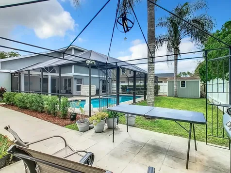 118 Hidden Springs Circle Kissimmee FL 34743