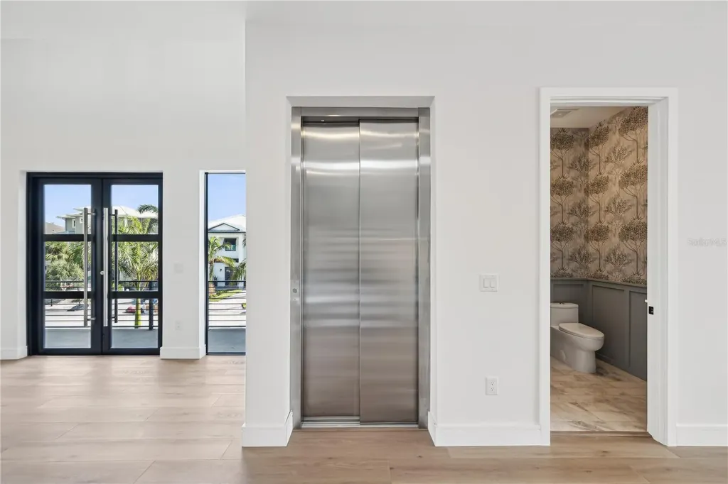 116 Wimbledon Court Redington Shores FL 33708