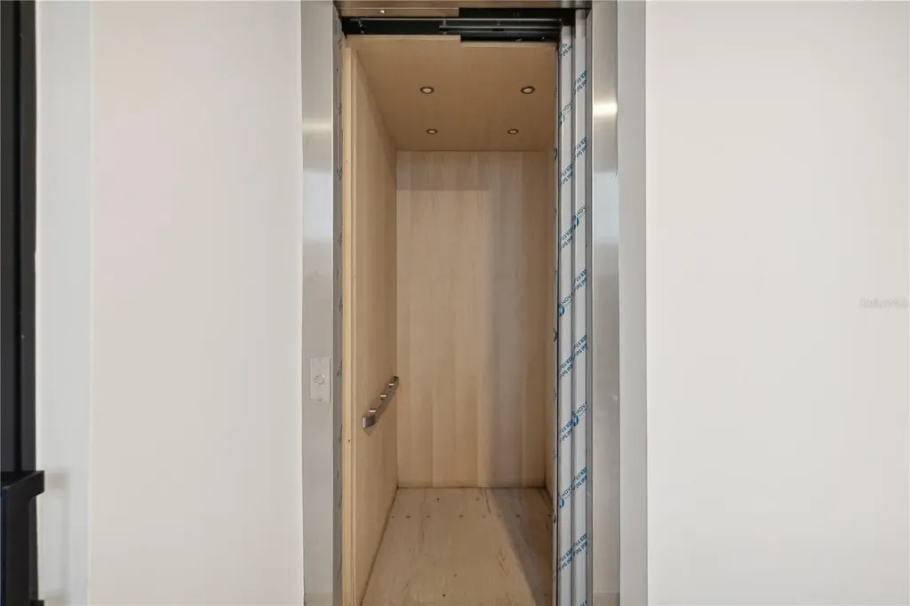 116 Wimbledon Court Redington Shores FL 33708