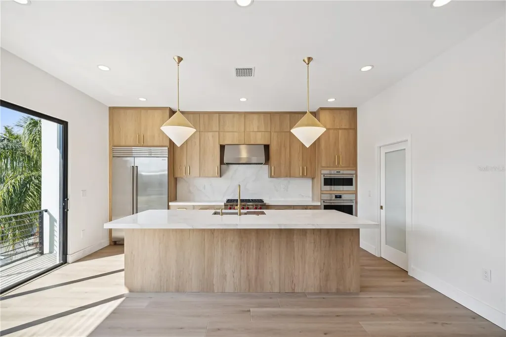 116 Wimbledon Court Redington Shores FL 33708