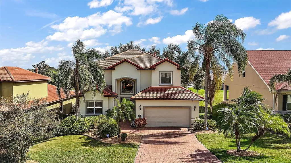 212 Crestrun Loop Leesburg FL 34748