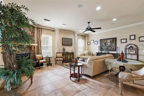 212 Crestrun Loop Leesburg FL 34748