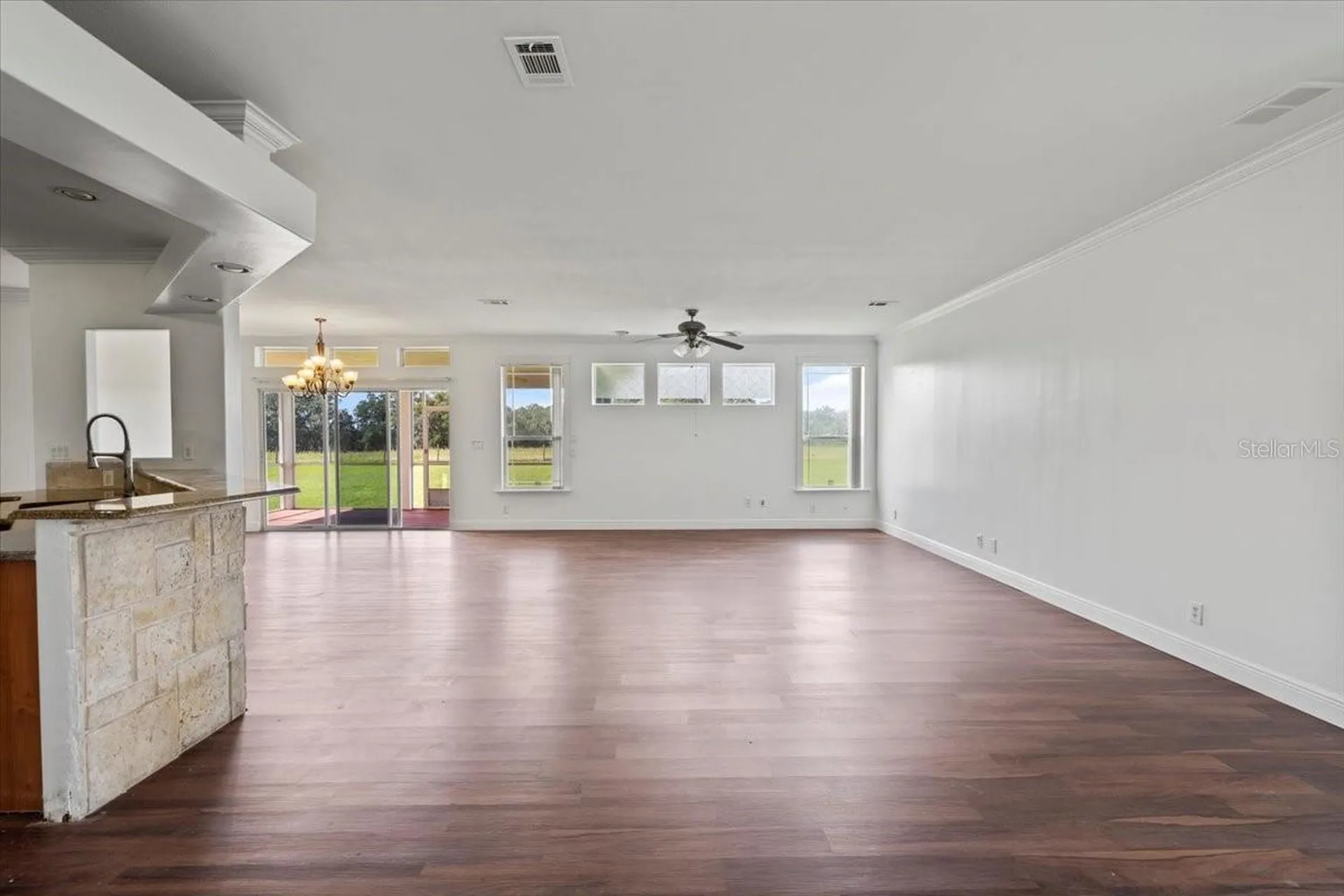 396 N Us Highway 41 Dunnellon FL 34432
