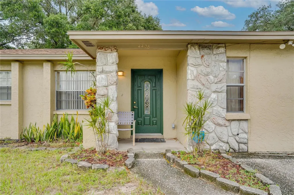 4408 Lurline Circle Tampa FL 33610