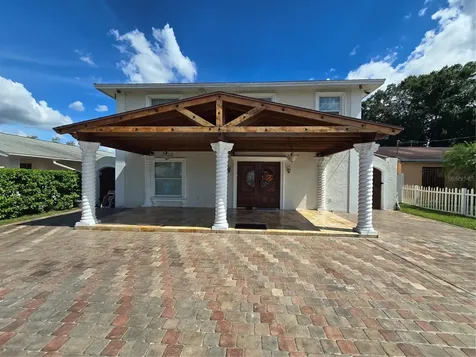 6611 N Hale Avenue Tampa FL 33614
