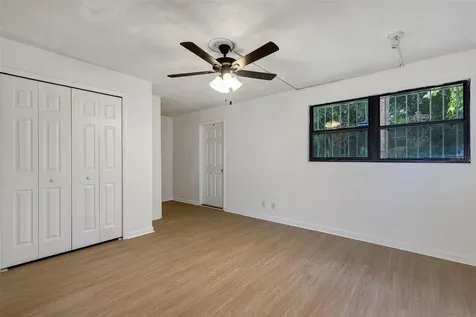 414 Model Street Daytona Beach FL 32114
