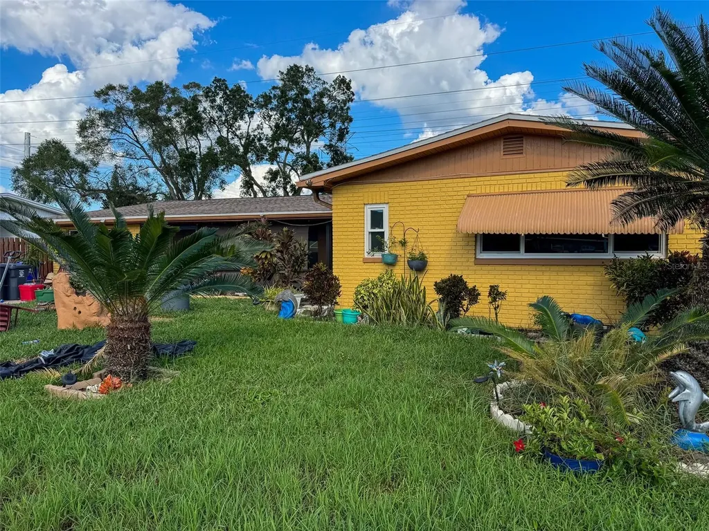 309 Country Club Drive Oldsmar FL 34677