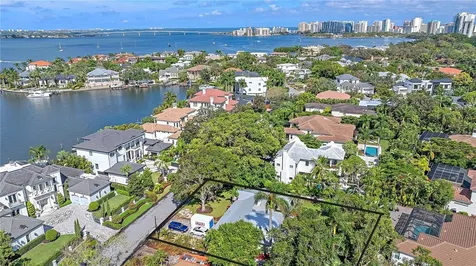 1519 Harbor Drive Sarasota FL 34239