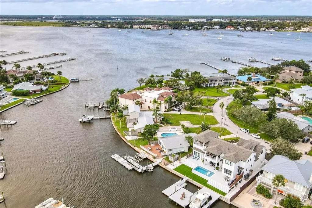 93 Dolphin Drive St Augustine FL 32080