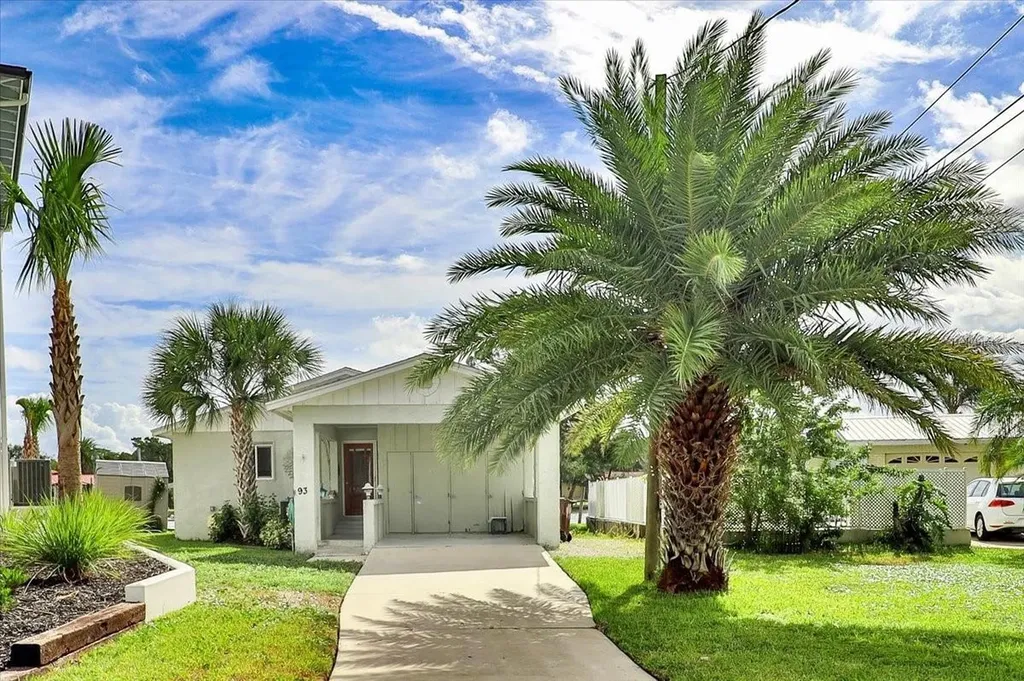 93 Dolphin Drive St Augustine FL 32080