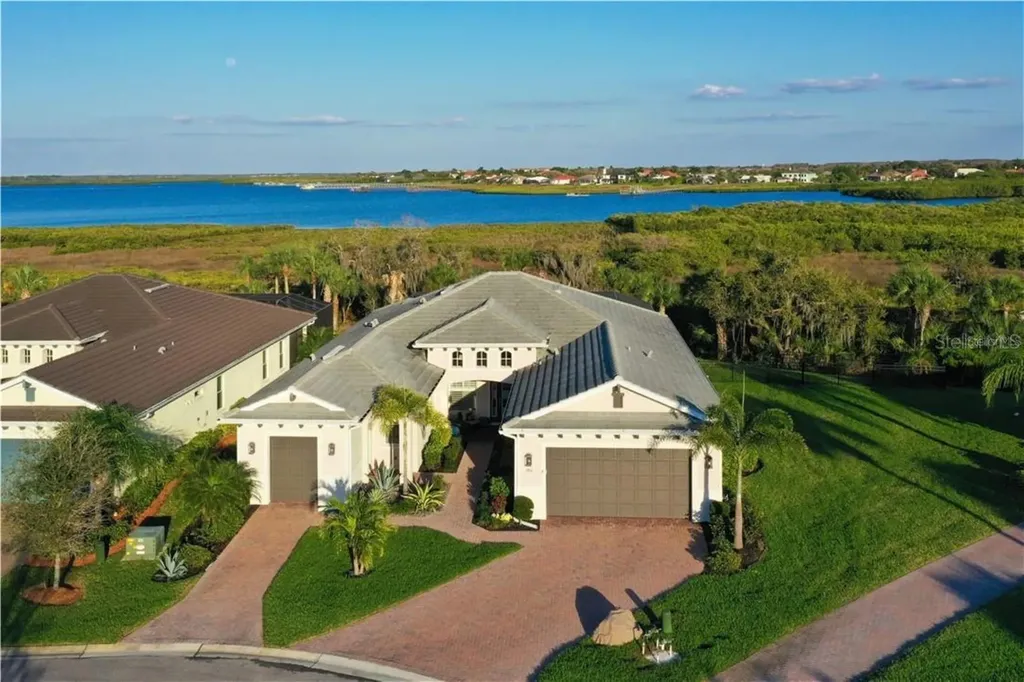 5816 Tidewater Preserve Boulevard Bradenton FL 34208