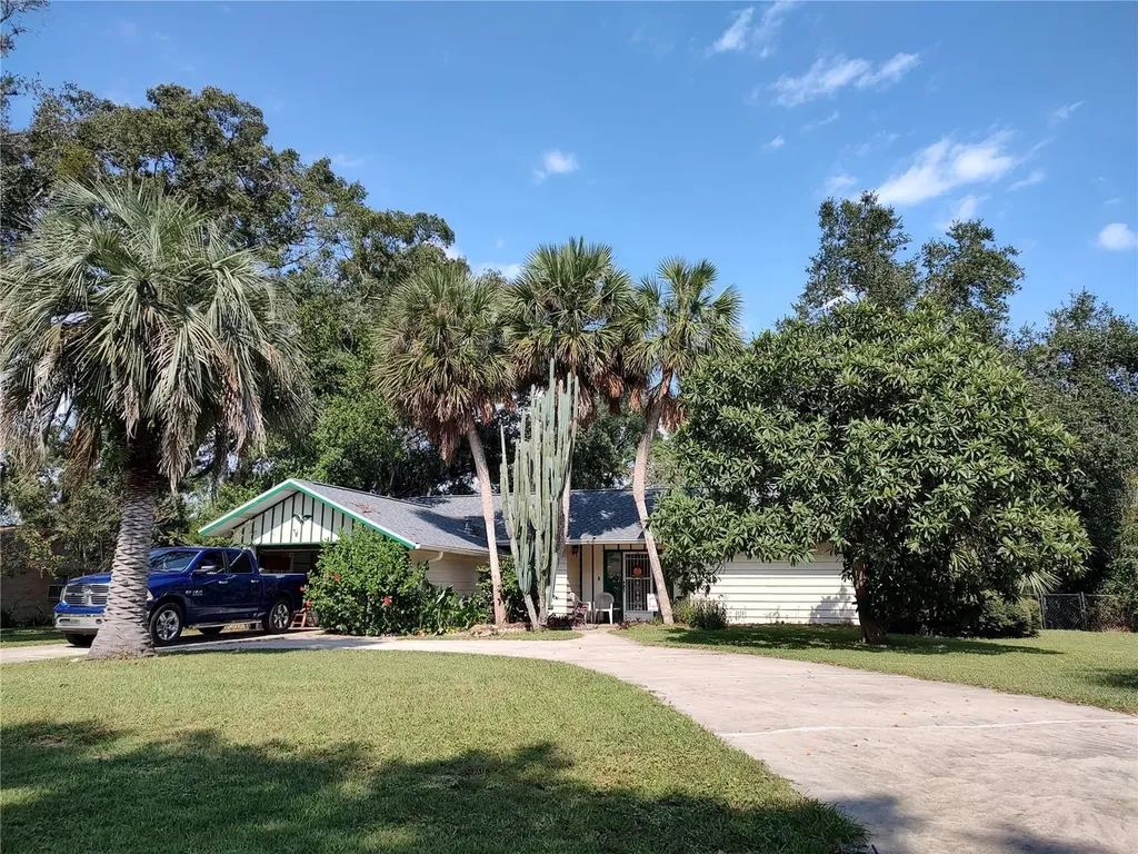11 Spring Lake Lane Ocala FL 34472