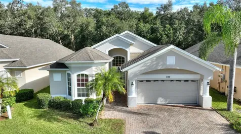 520 Vista Oaks Way Davenport FL 33837