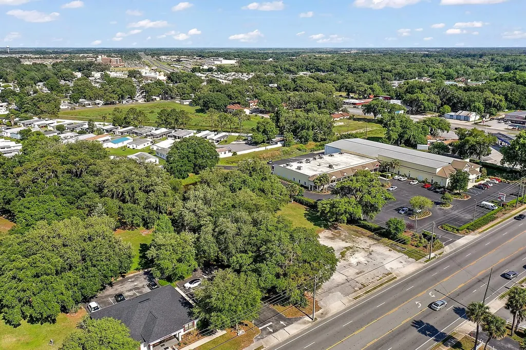 830 S Main Street Wildwood FL 34785