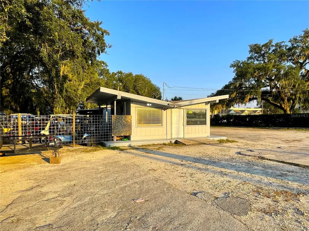 830 S Main Street Wildwood FL 34785