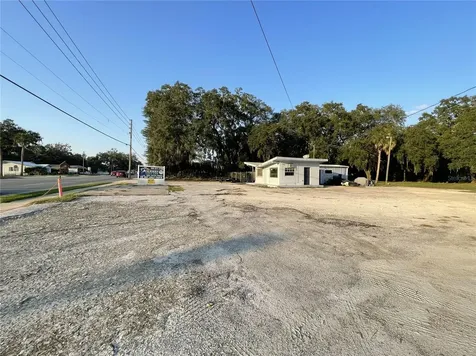 830 S Main Street Wildwood FL 34785