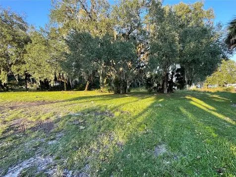 830 S Main Street Wildwood FL 34785