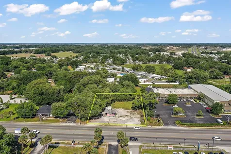 830 S Main Street Wildwood FL 34785