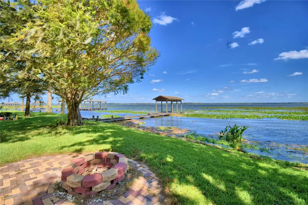 5020 Lake Pierce Drive Lake Wales FL 33898