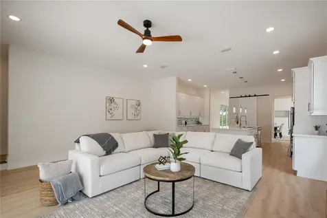 1020 W Princeton Street Orlando FL 32804