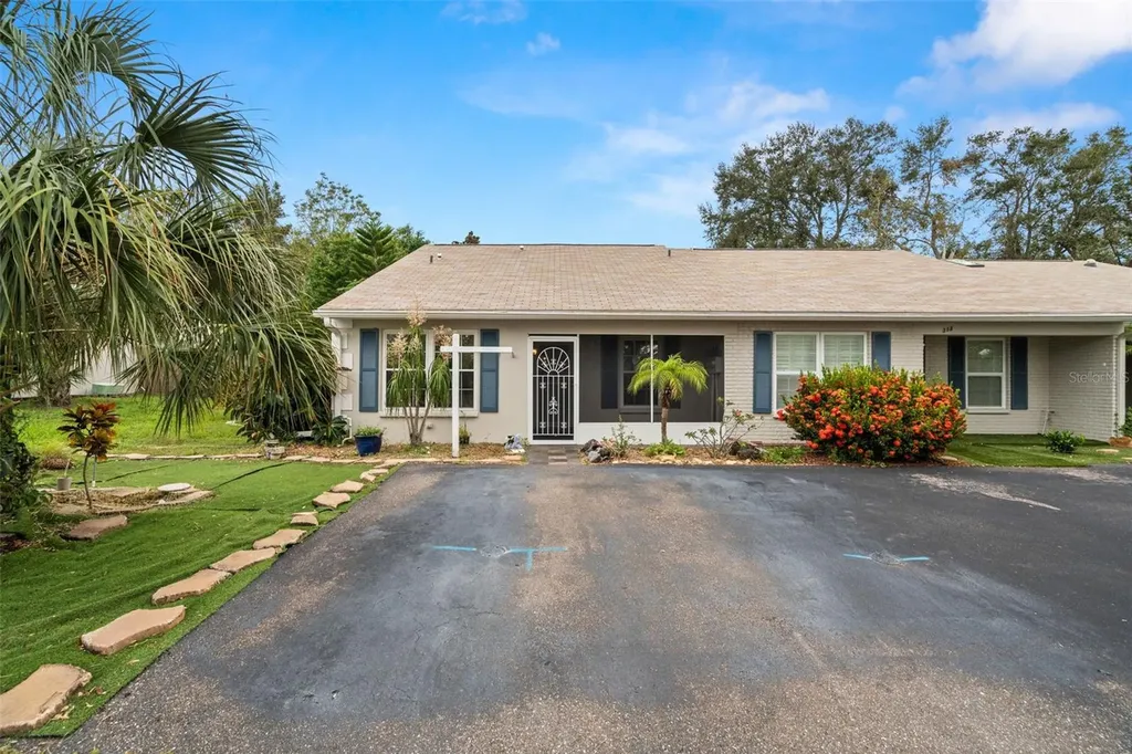 309 Plymouth Street Safety Harbor FL 34695