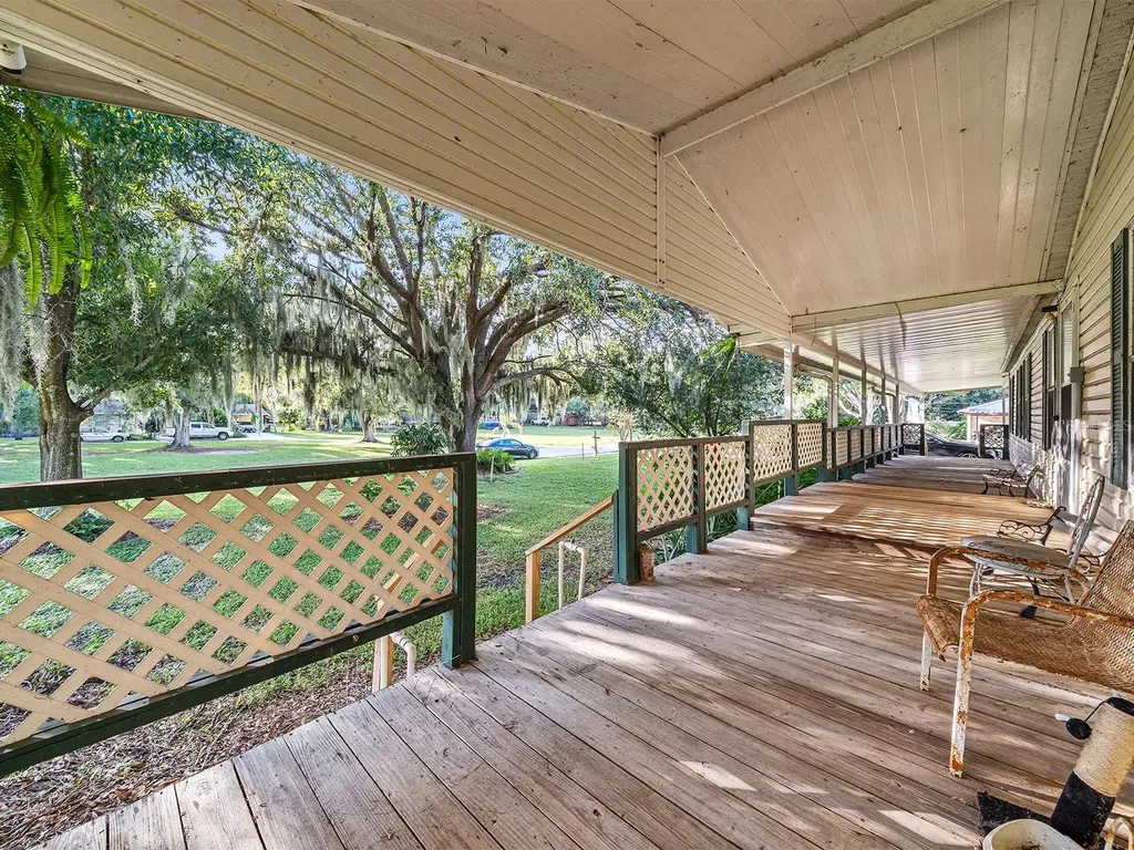 126 Bermuda Court Winter Haven FL 33880
