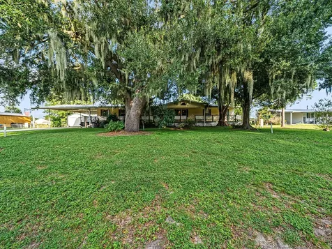 126 Bermuda Court Winter Haven FL 33880