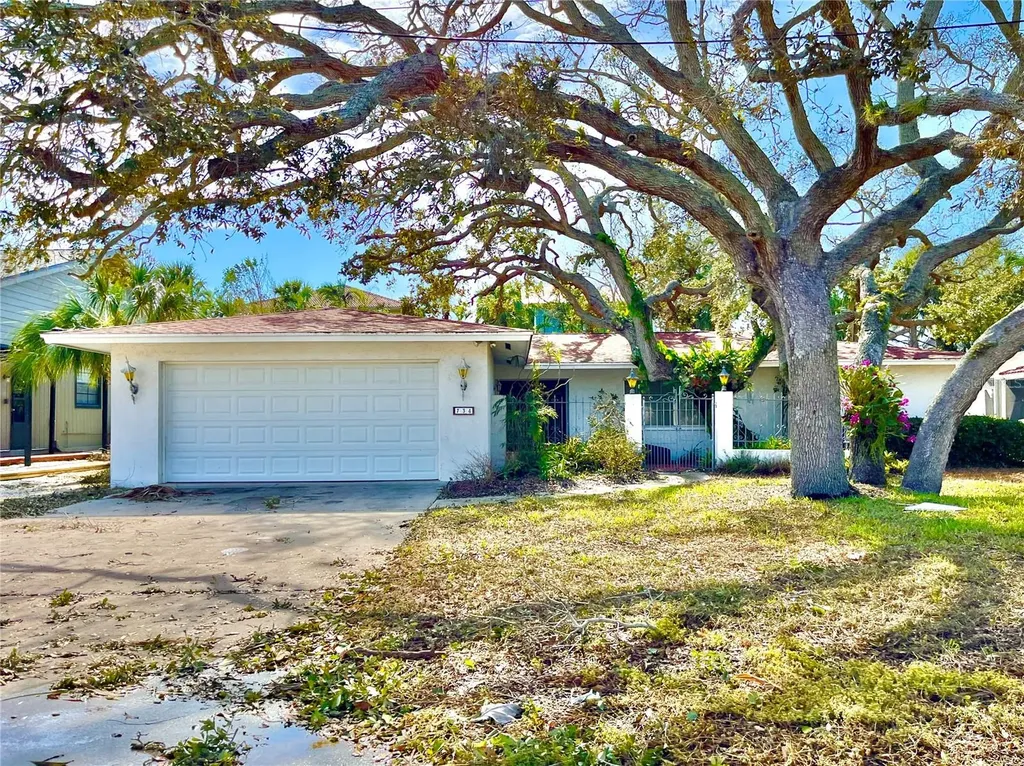 734 Birdsong Lane Sarasota FL 34242