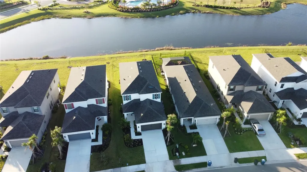 4233 Pond Brook Court Lakewood Ranch FL 34211