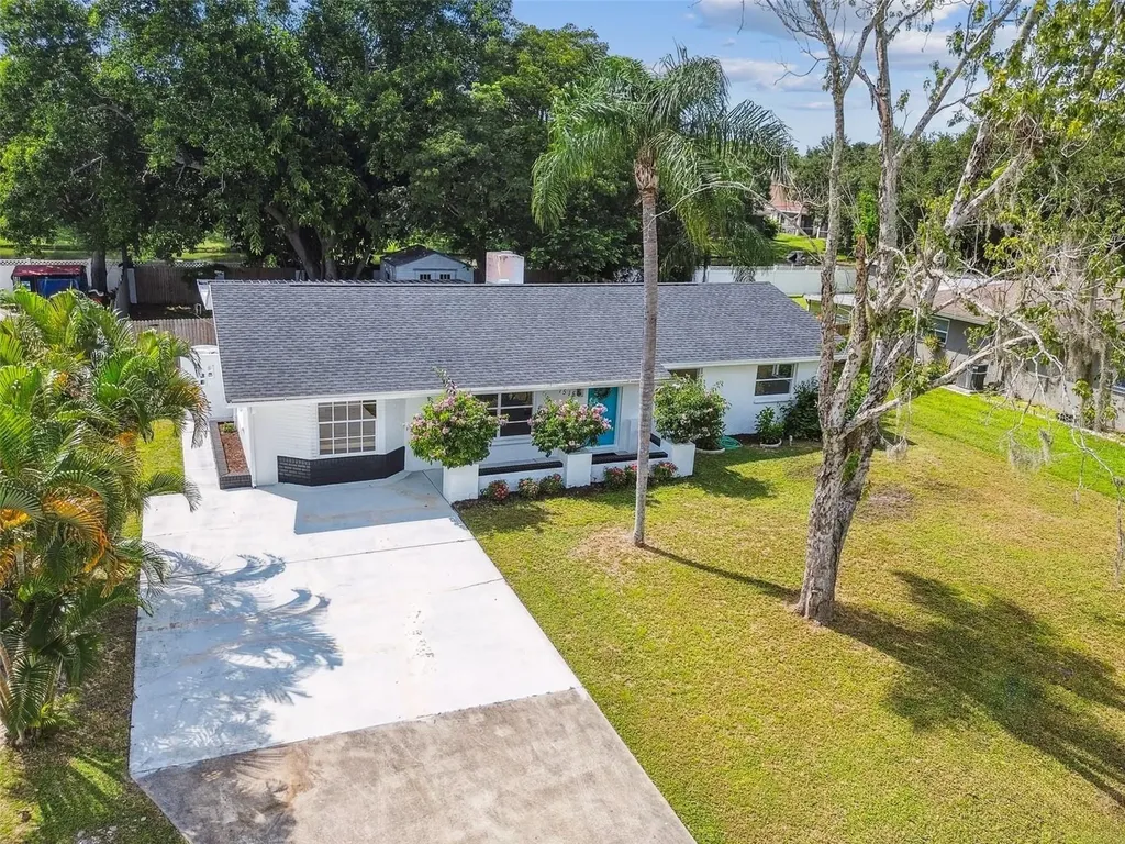 1515 Russell Avenue Sarasota FL 34232