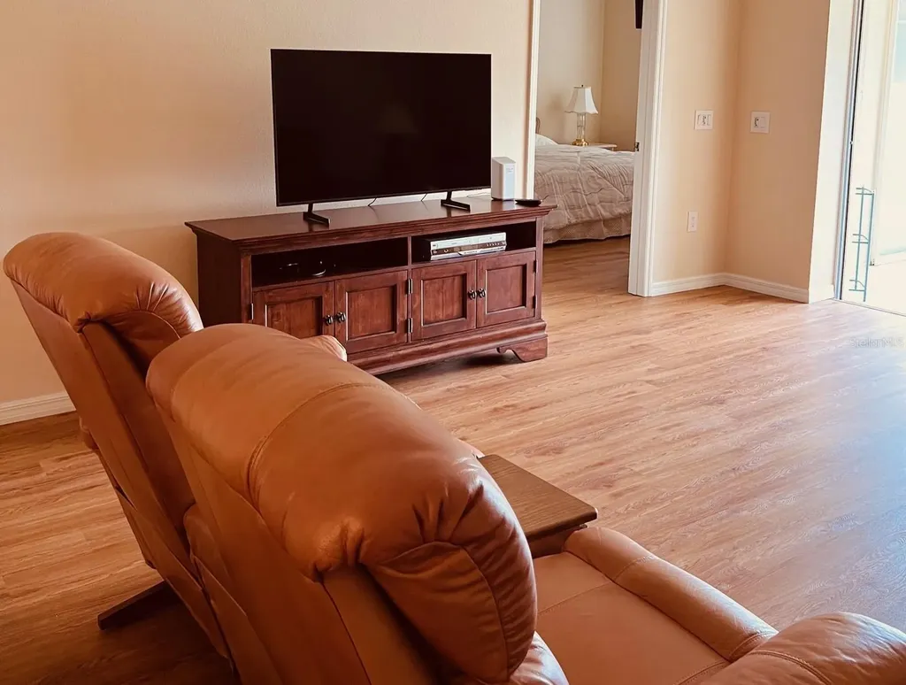 4639 Chapel Hill Drive Sarasota FL 34238