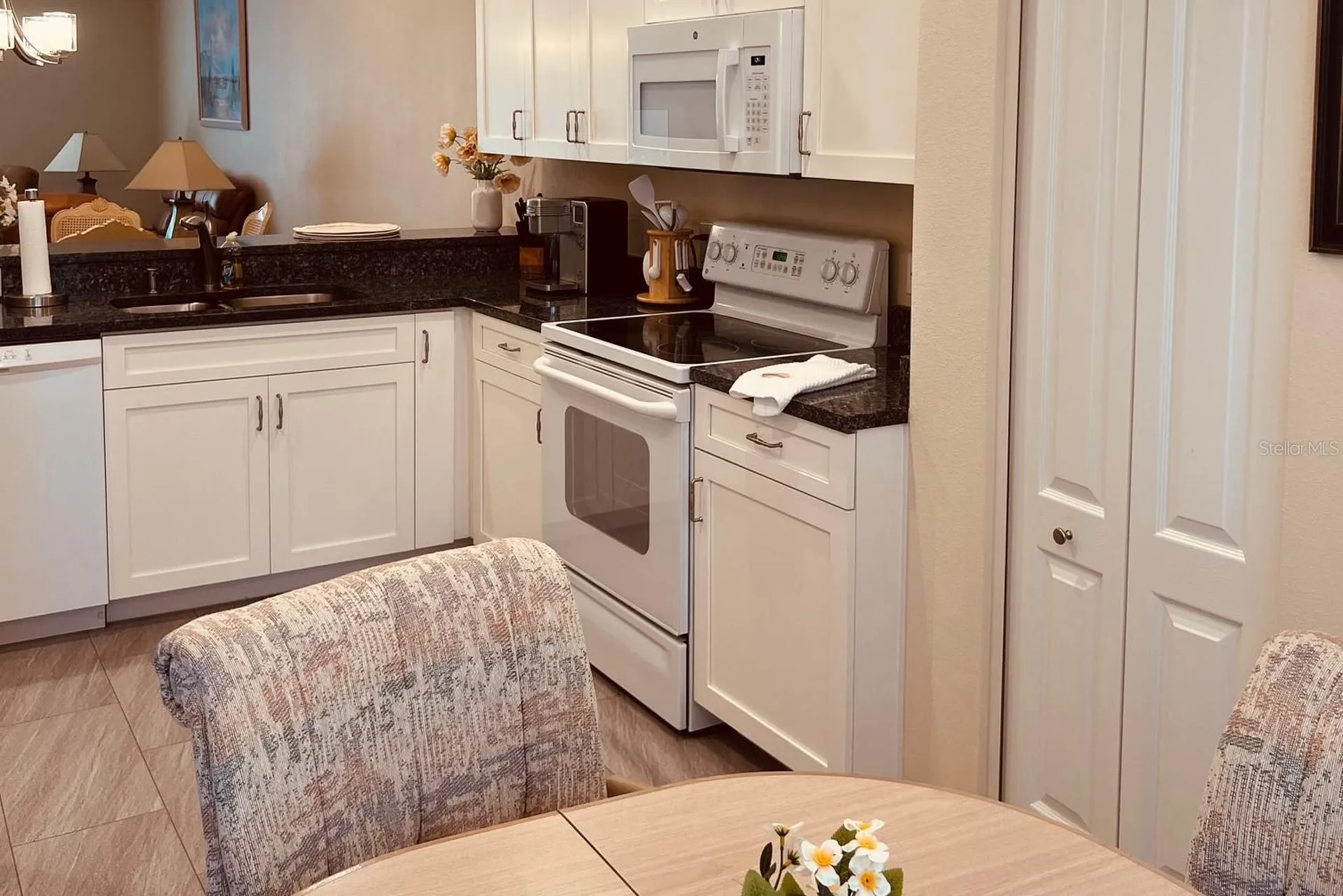 4639 Chapel Hill Drive Sarasota FL 34238