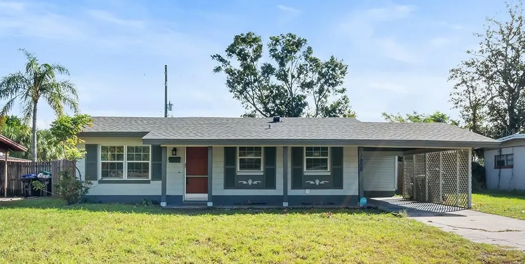 1905 Beecher Street Orlando FL 32808