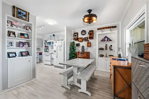 11000 54th Avenue N St Petersburg FL 33708