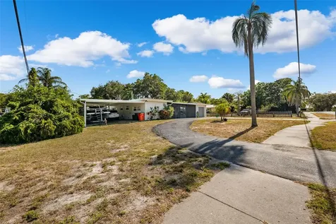 11000 54th Avenue N St Petersburg FL 33708