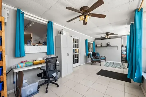11000 54th Avenue N St Petersburg FL 33708