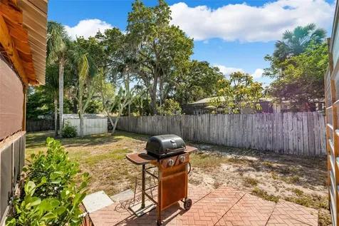 11000 54th Avenue N St Petersburg FL 33708