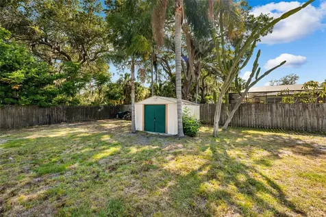 11000 54th Avenue N St Petersburg FL 33708