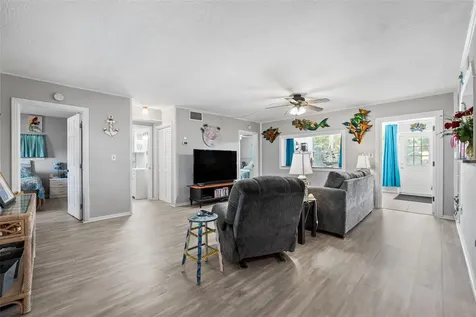 11000 54th Avenue N St Petersburg FL 33708