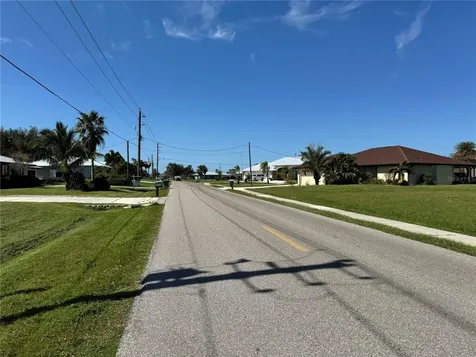 27385 Voyageur Drive Punta Gorda FL 33983
