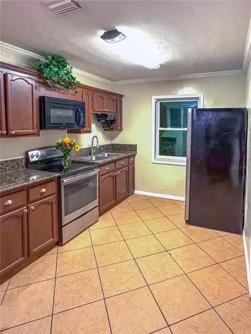 1106 26th Avenue W Bradenton FL 34205