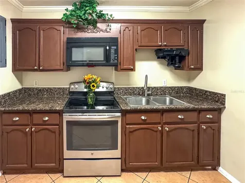 1106 26th Avenue W Bradenton FL 34205