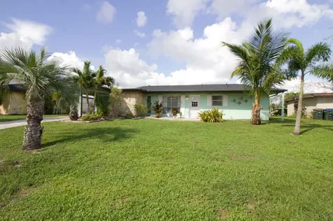 5962 Espanola Avenue North Port FL 34287