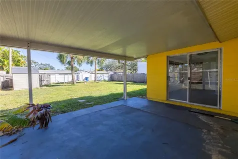 141 43rd Avenue NE St Petersburg FL 33703