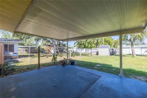 141 43rd Avenue NE St Petersburg FL 33703