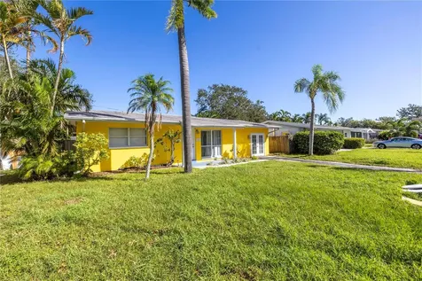 141 43rd Avenue NE St Petersburg FL 33703
