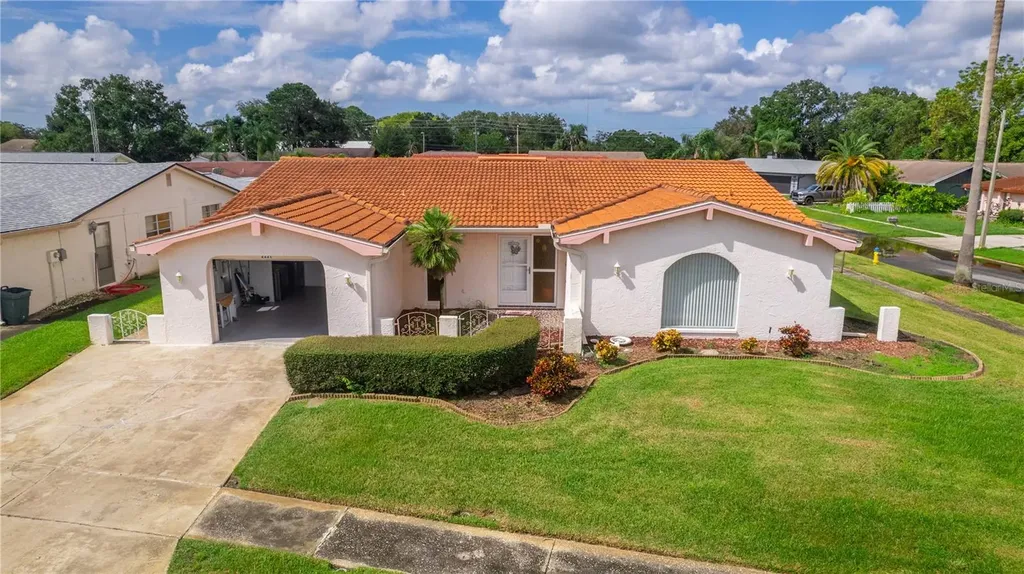 2221 Sugarbush Drive Holiday FL 34690