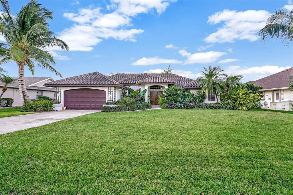 6703 Willow Lake Circle Fort Myers FL 33966