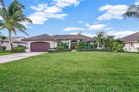 6703 Willow Lake Circle Fort Myers FL 33966