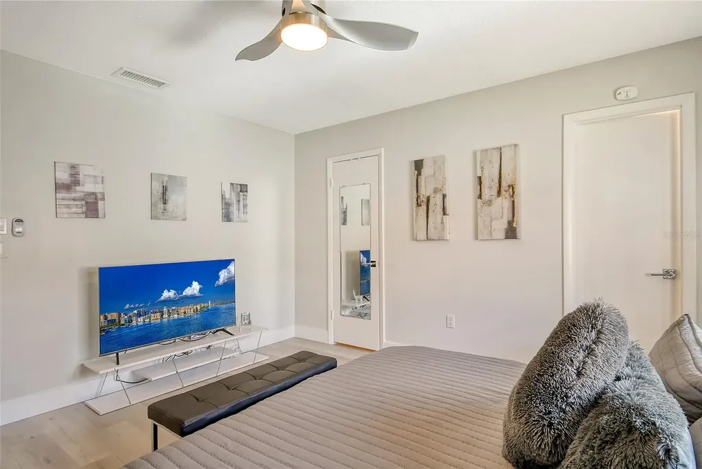 2607 Riverbluff Parkway Sarasota FL 34231